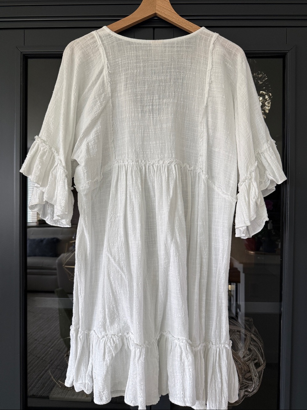 ROVE White Gauze Ruffle V-Neck Dress - Picture 5 of 8